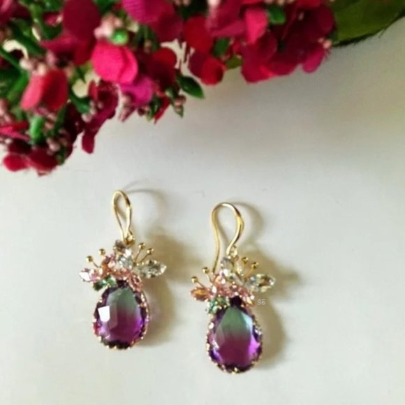 ๐ฒโฌ๏ธ 2-Tone Blue Purple Ombre Zircon Butterfly Drop Dangle Earrings NWT - Picture 12 of 13